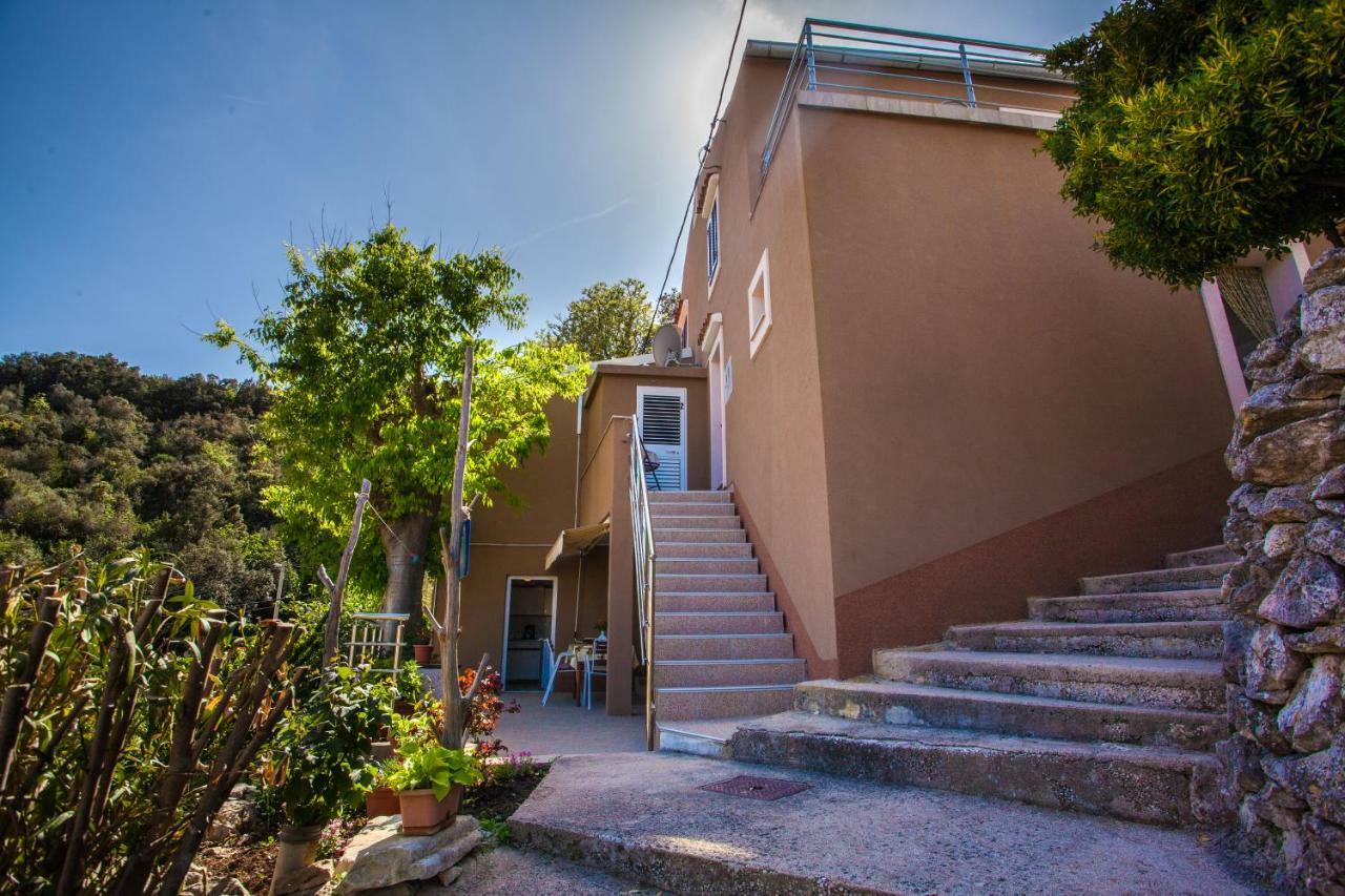 Apartment Surdic Valun Exterior photo